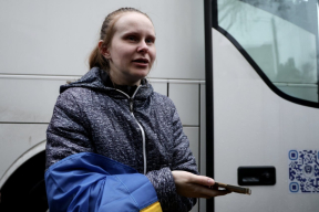 Конвейер репрессий. Стало известно имя еще одной помилованной украинки — ее муж осужден на 24 года. Новые задержания на границе. Гродненского бизнесмена отправили за решетку